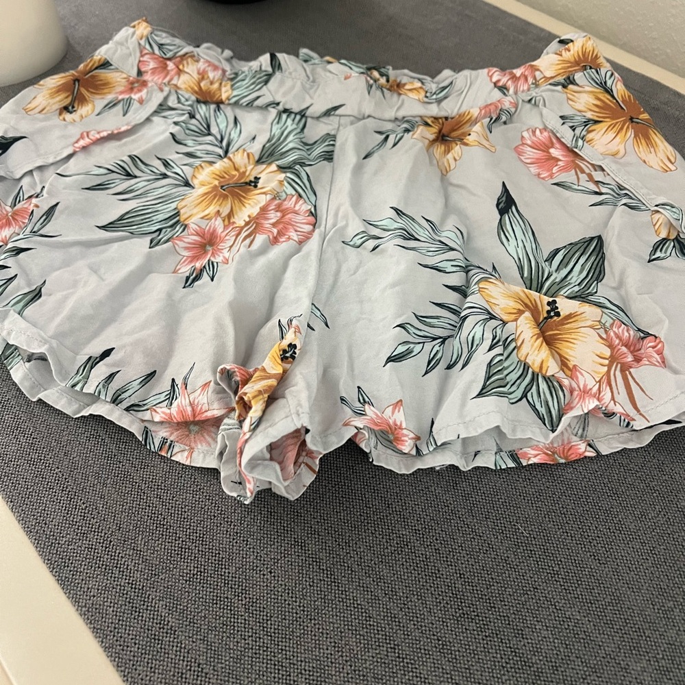 Roxy Floral  Boardshorts - Cool Blue Island Time - size Small - Picture 2 of 8